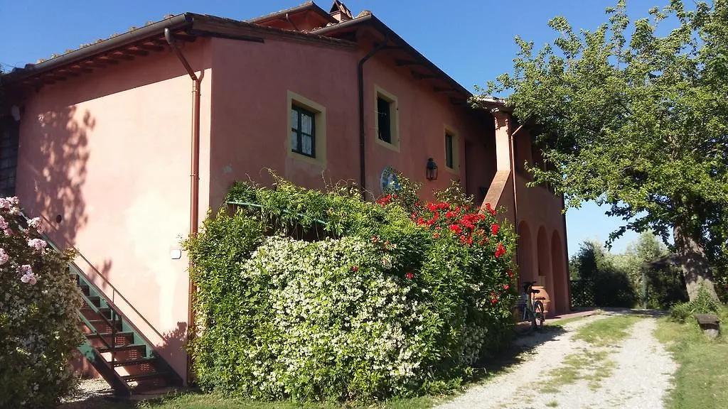 *** מלון דירות אפרטהוטל San Gervasio Fattoria Santa Lucia Le Tagliate איטליה